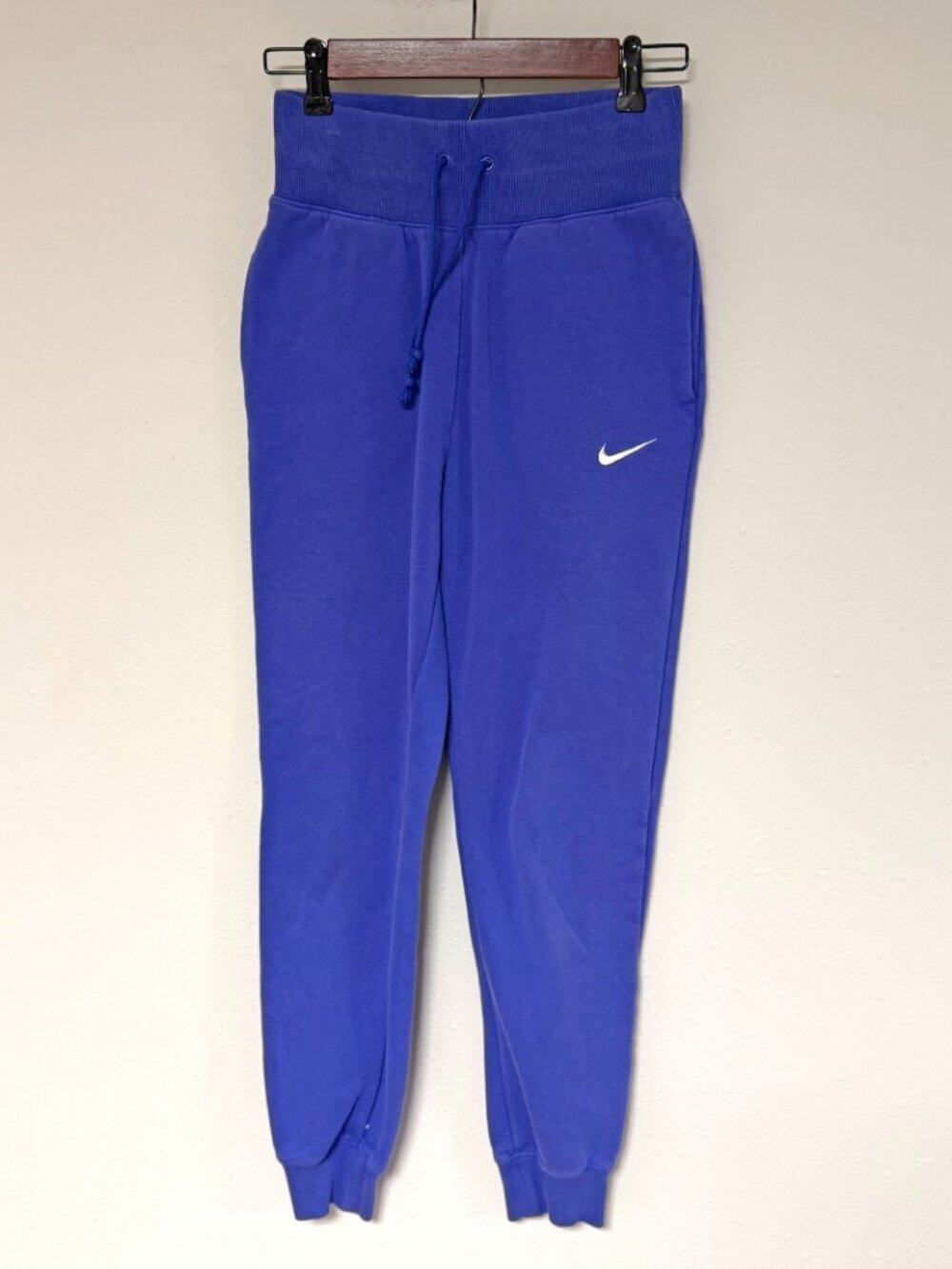 Nike Women's Sportswear Phoenix Fleece Joggers - Picture 4 of 12